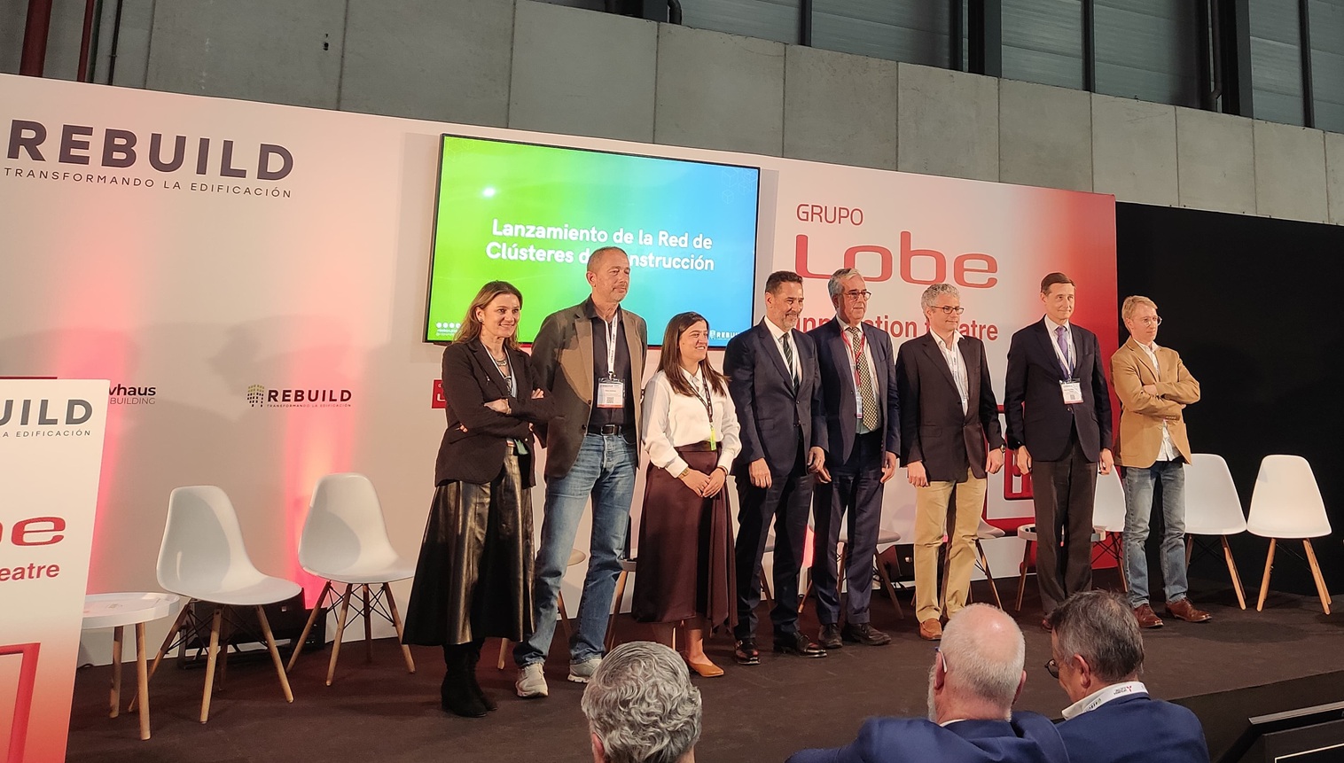 @Red de Clústeres BAJA